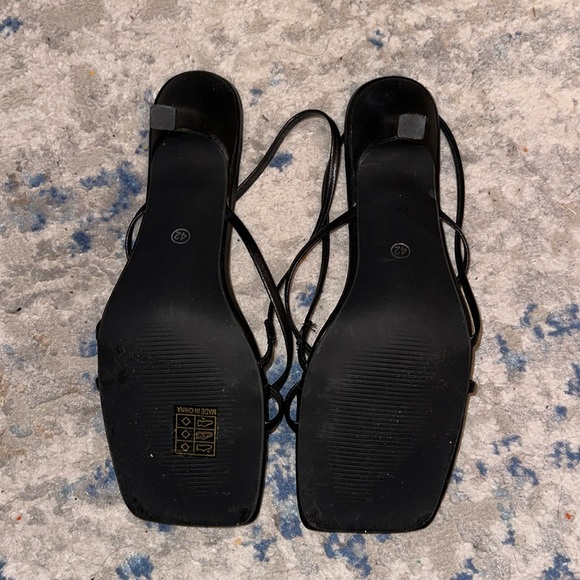 Stiletto Heeled Slingback Thong Sandals ✨ - Picture 7 of 7